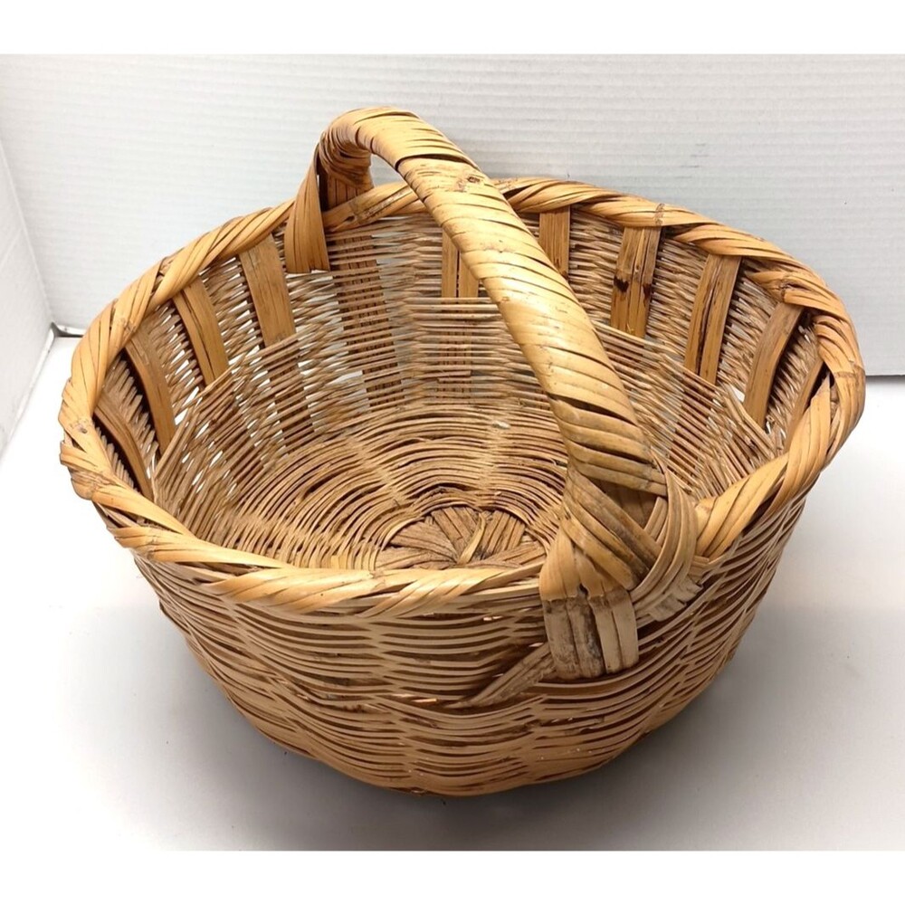 Handcrafted Wicker Basket w/ Handle Cottagecore Farmhouse 12 in x 13 in x 10 in